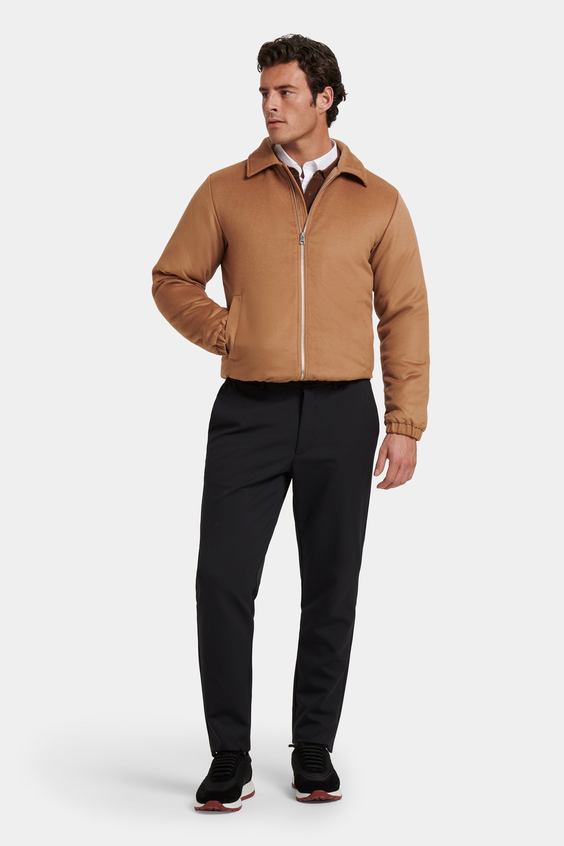 LA CHAQUETA DE CACHEMIRA VICTOR Aeteker