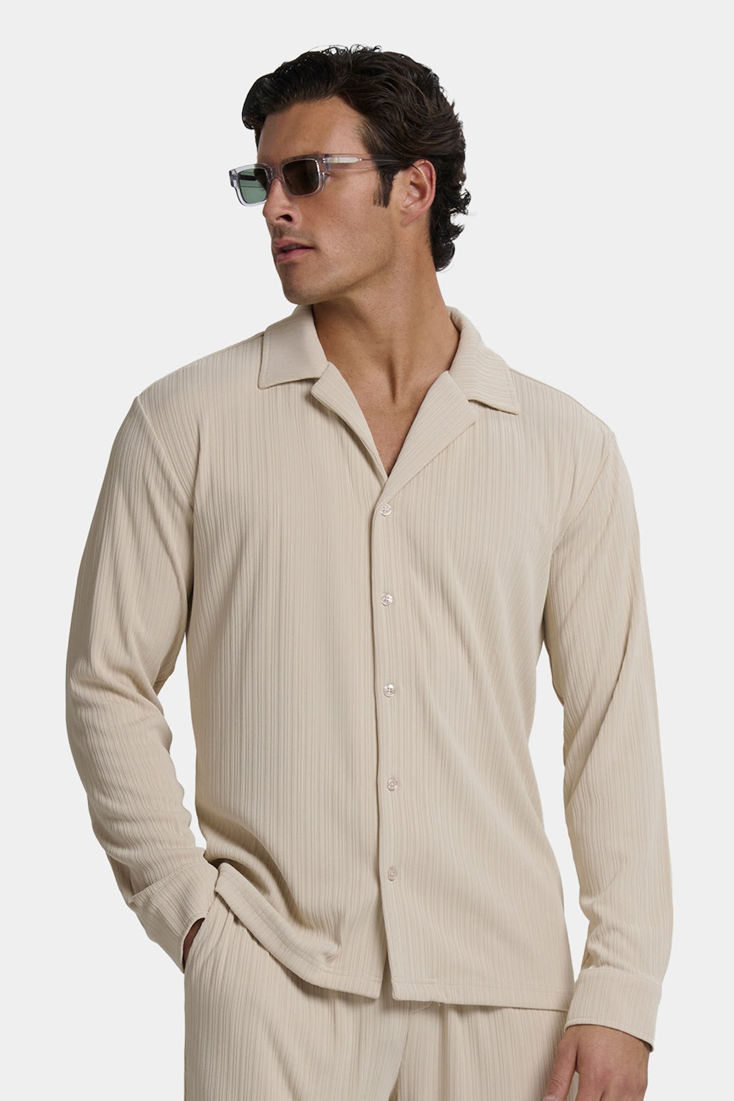 LA CAMISA PIEGA