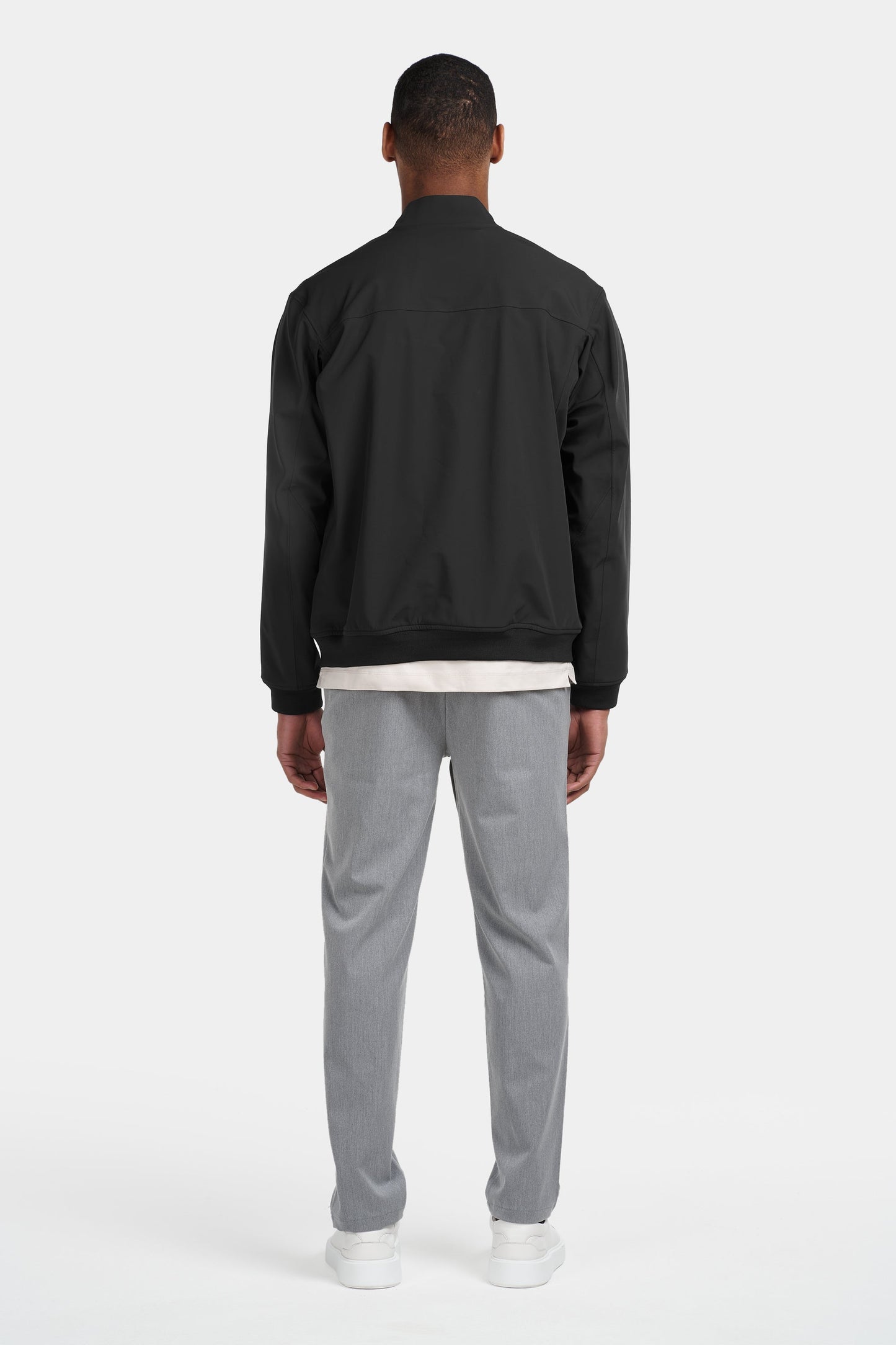 LA CHAQUETA BOMBER TÉCNICA Aeteker