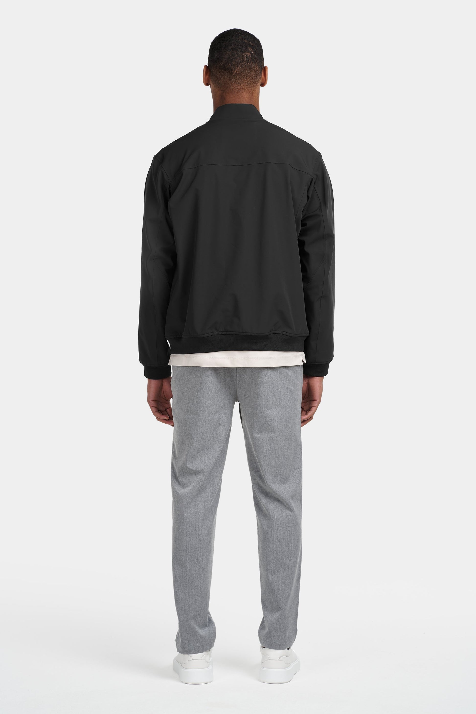 LA CHAQUETA BOMBER TÉCNICA Aeteker
